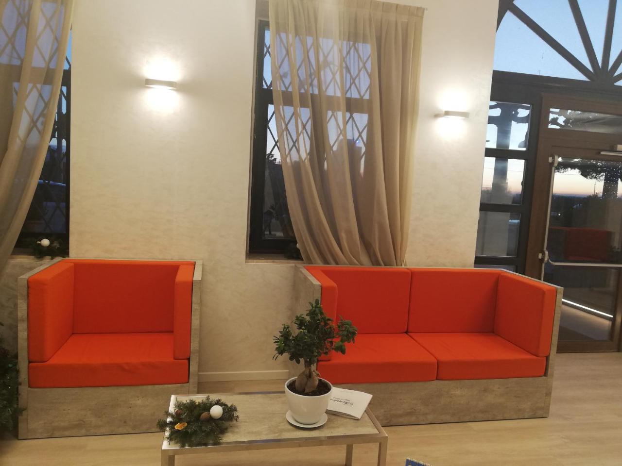 Hotel Dogana Сірміоне Екстер'єр фото